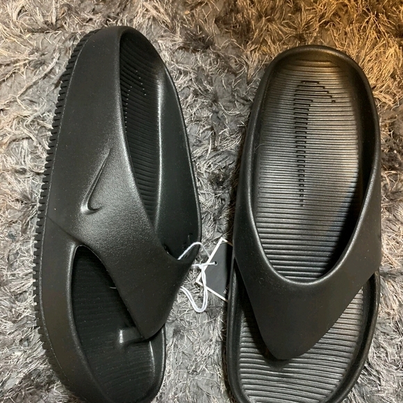 Nike Black Men\'s Slide Sandals main image 5
